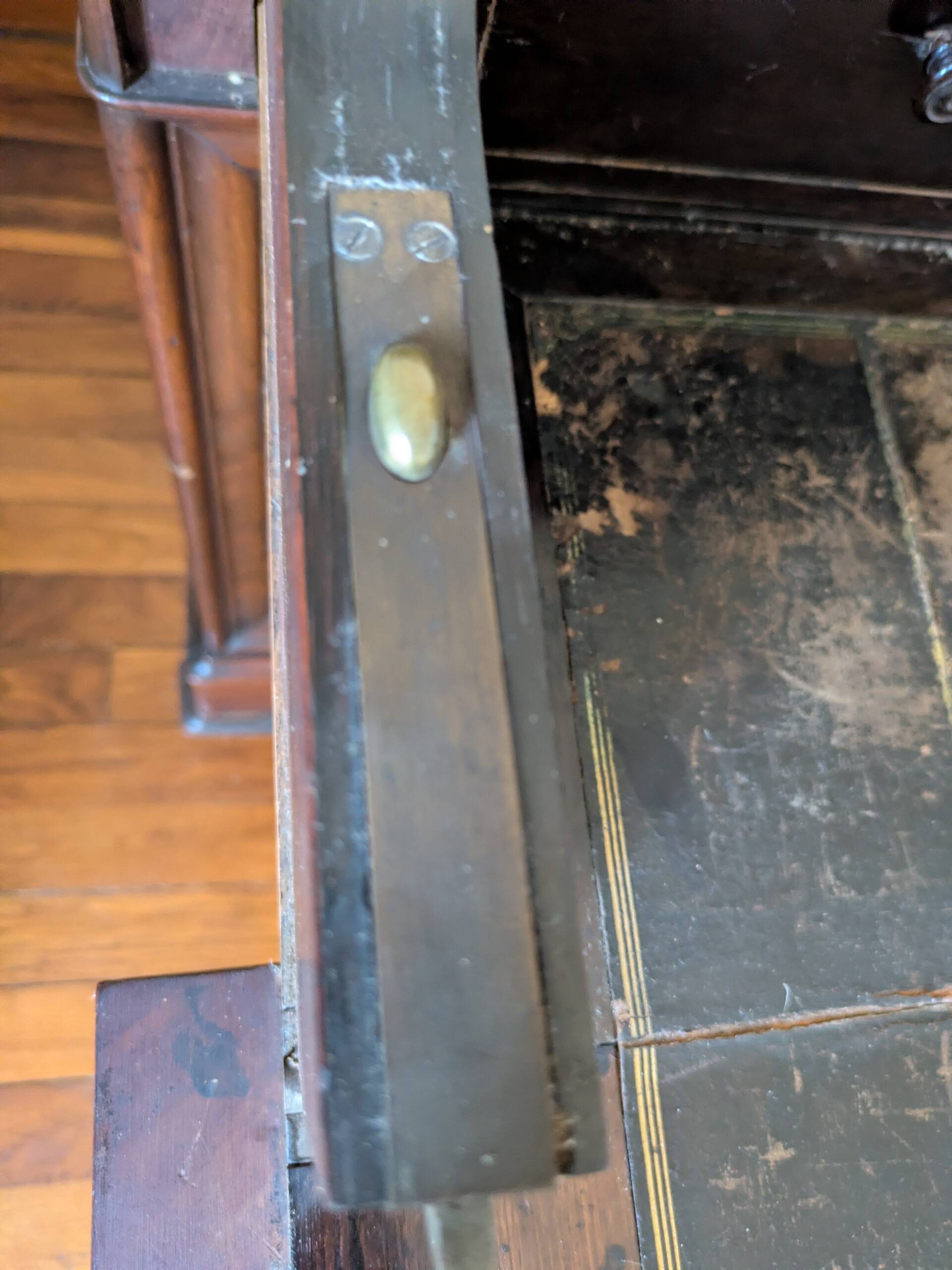 Commode bureau d'époque – Début XXᵉ siècle avec plateau en marbre