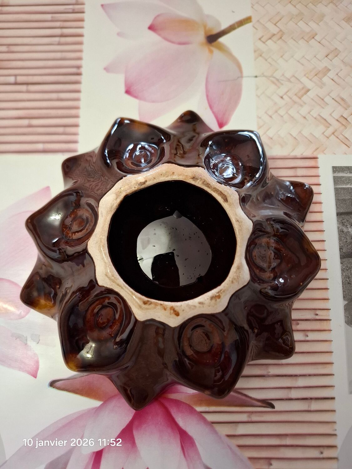 Vallauris-style catchall tray