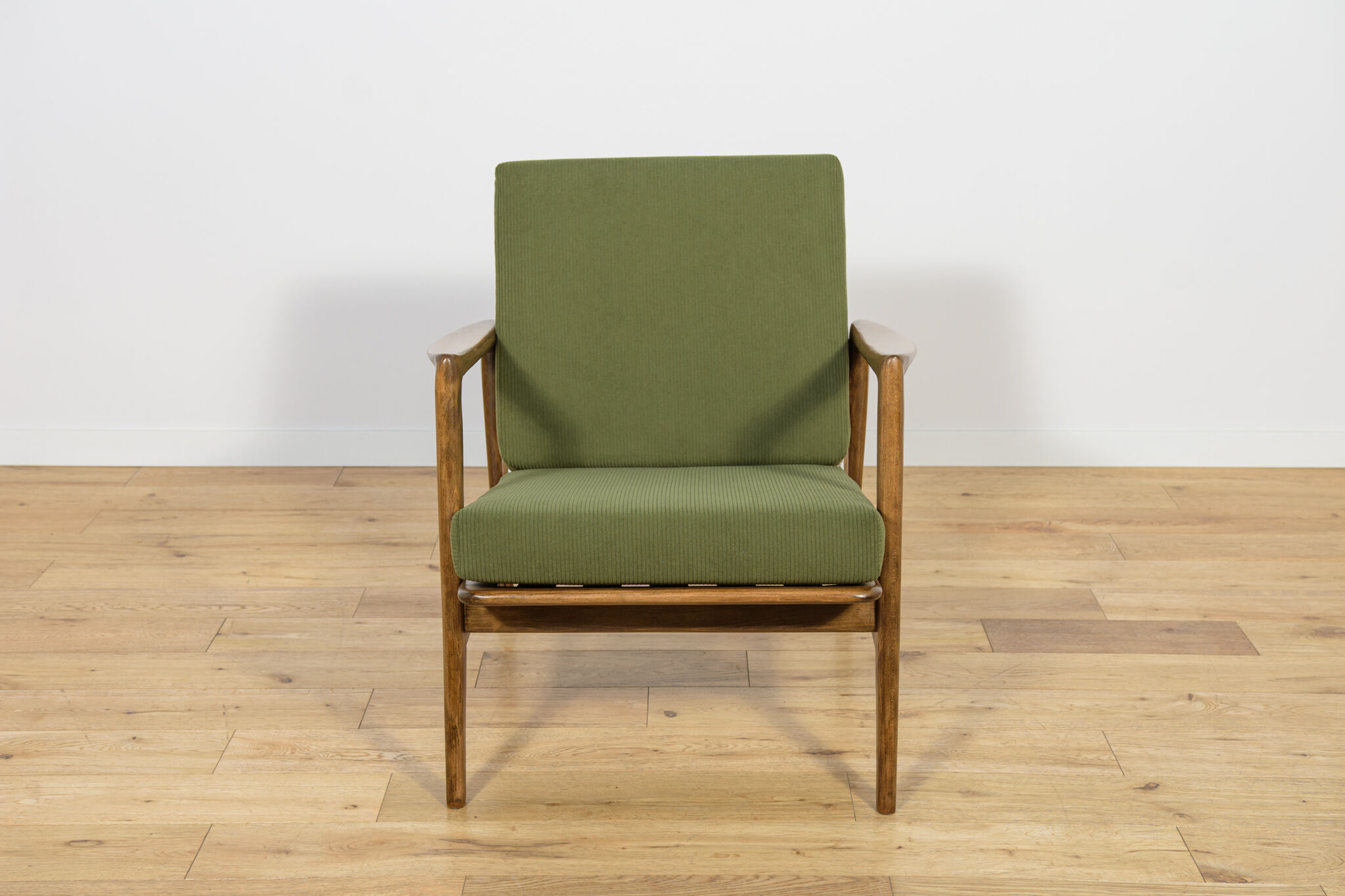 Model 300-139 lounge chairs from Swarzędz Factory, 1960s, set of 2