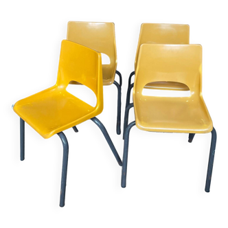 Series 4 vintage school chairs from the 80s