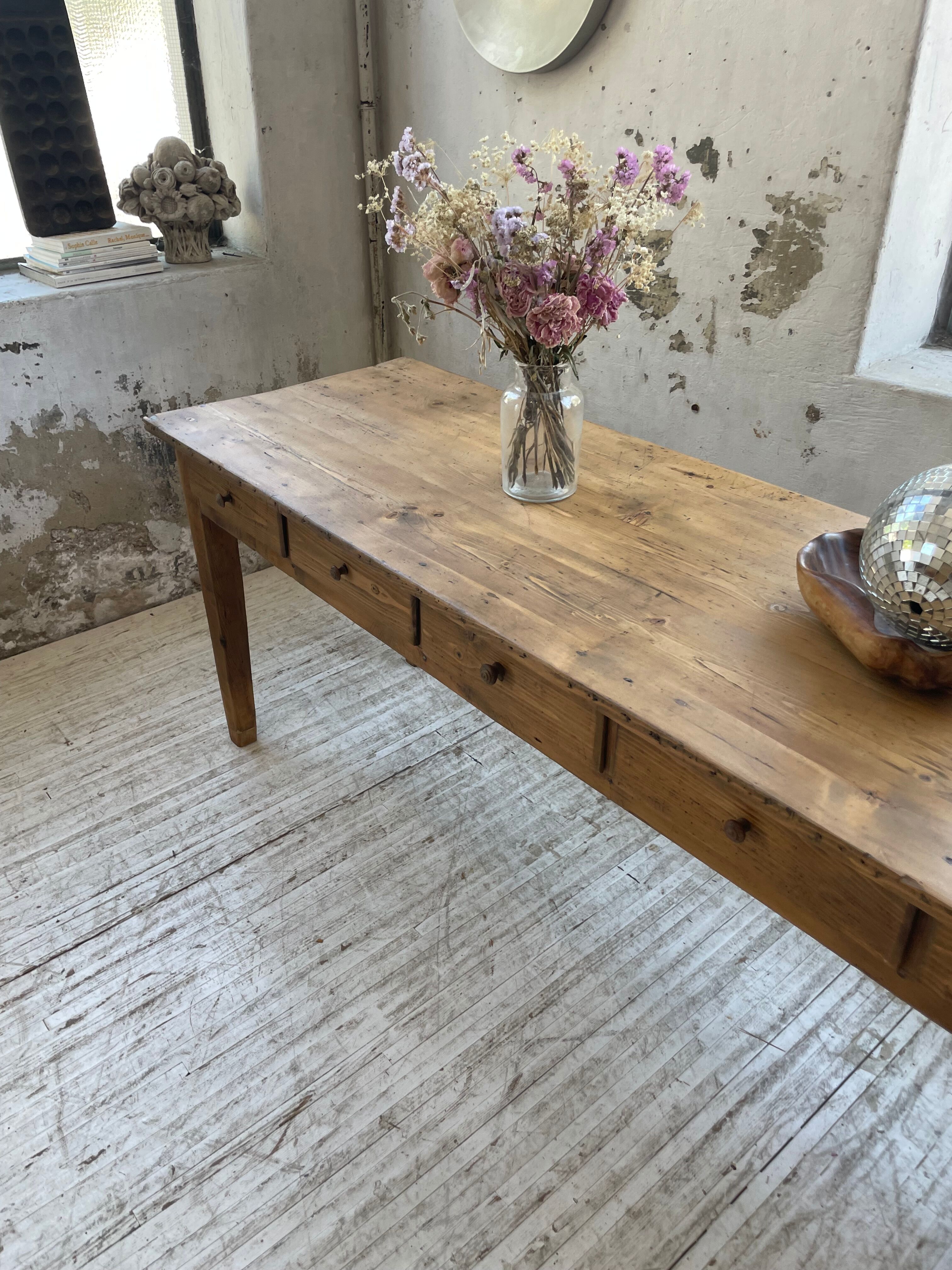Farmhouse table pine multi-drawers