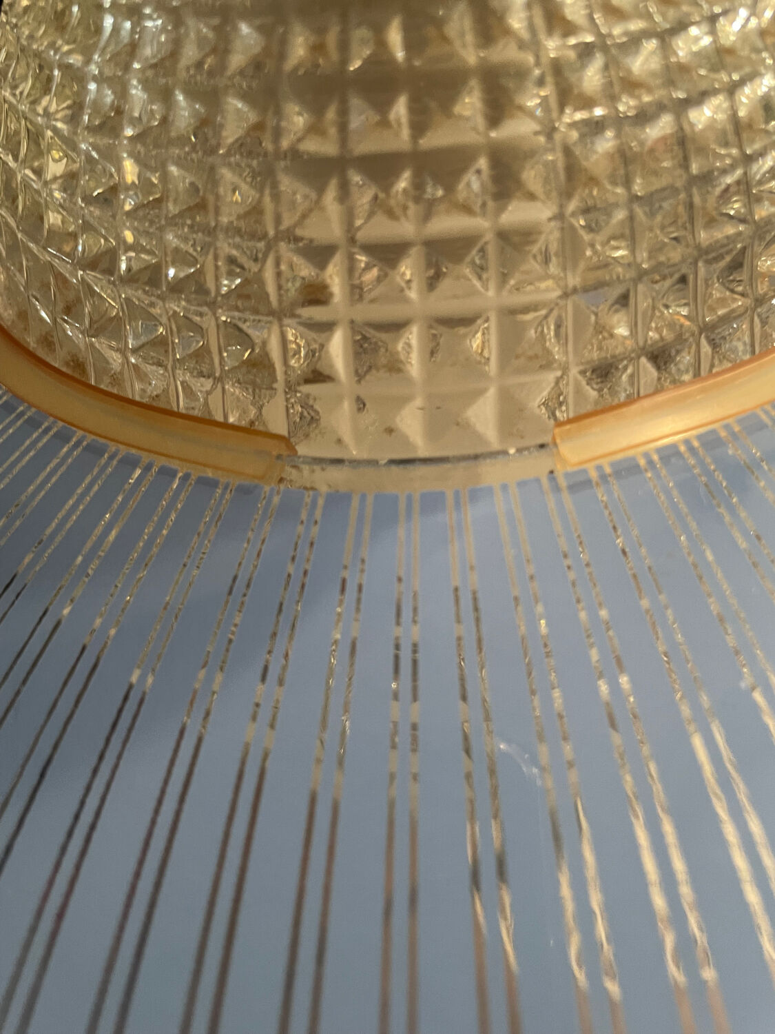 Suspension UFO Space Age, 1950