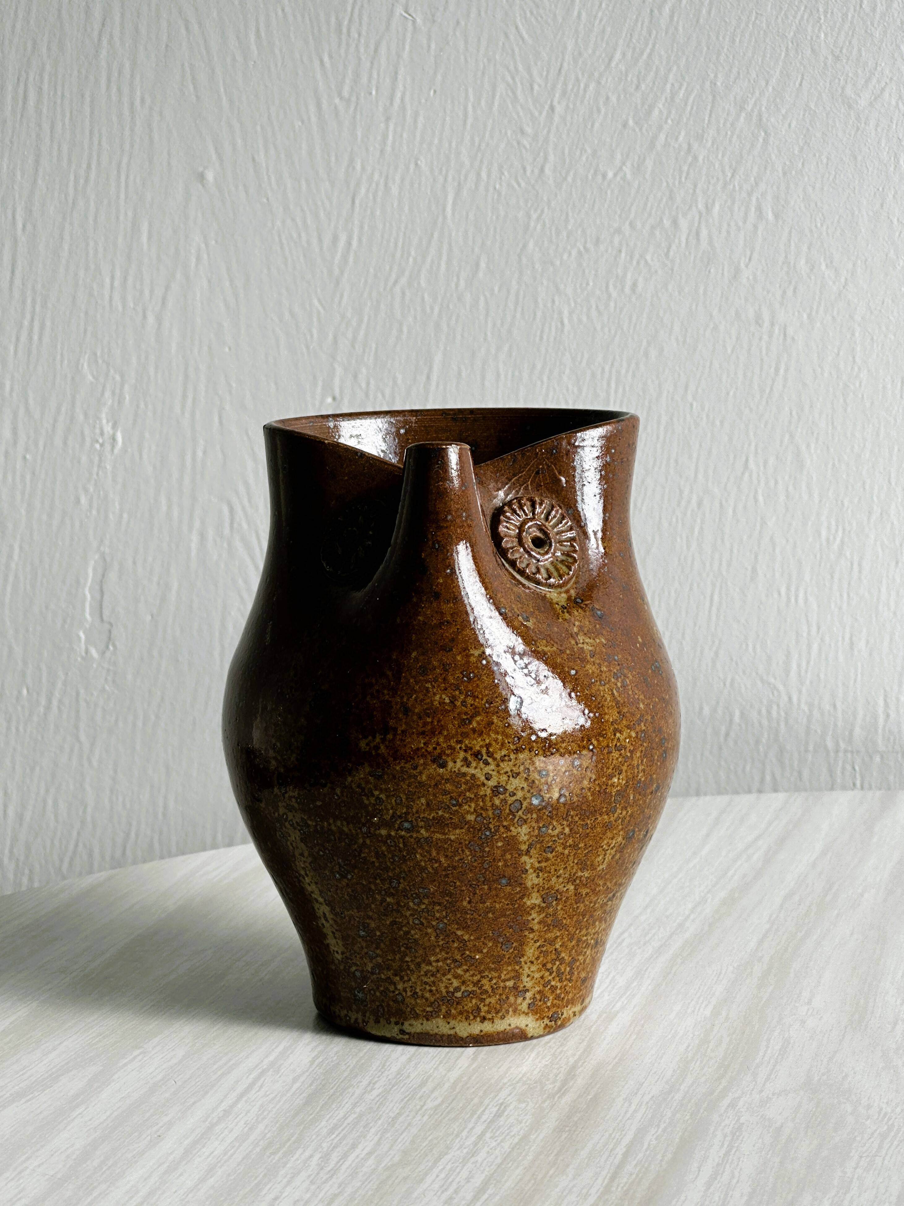 Pichet hibou en céramique artisanale