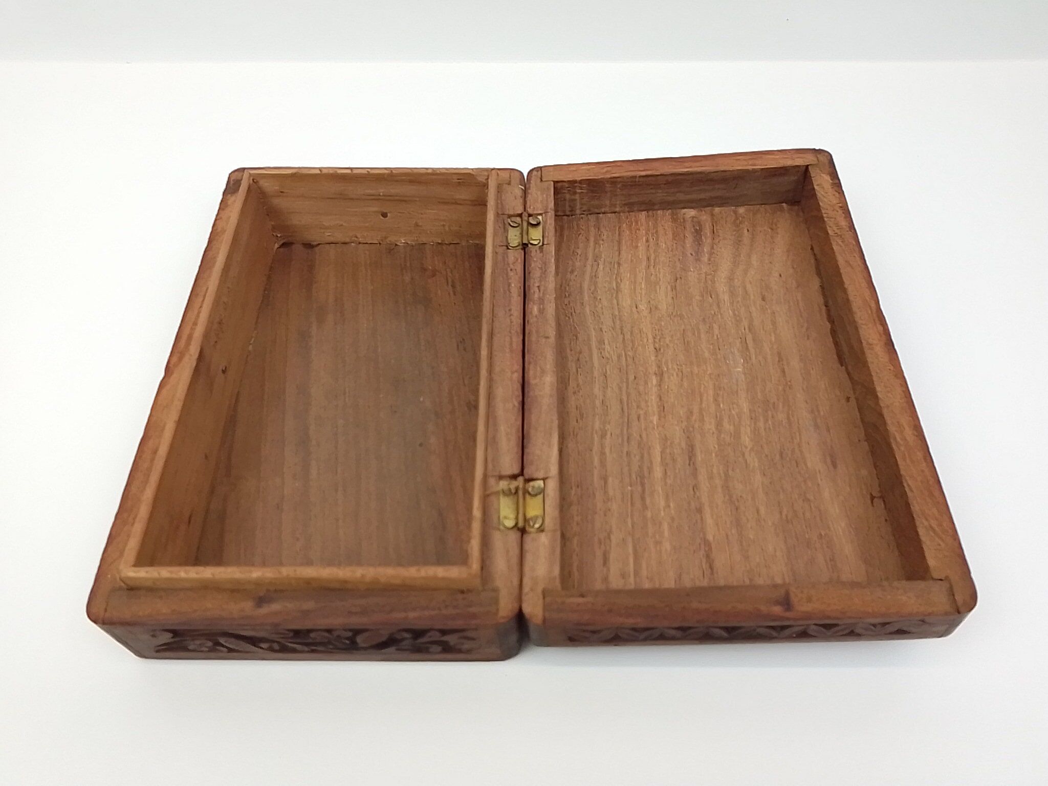 Rectangular wooden box deco hand-carved flowers