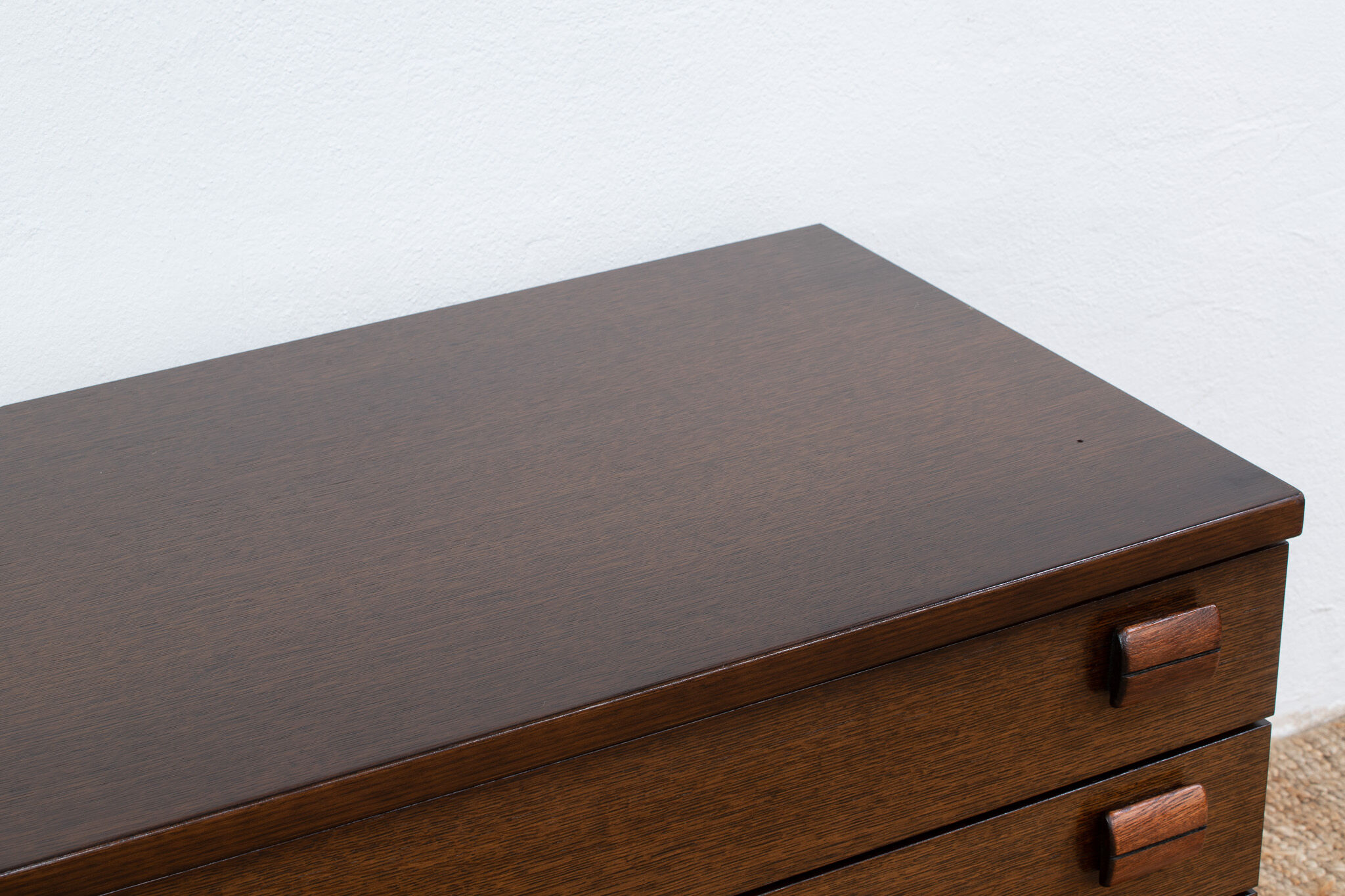 Scandinavian dresser 95 cm