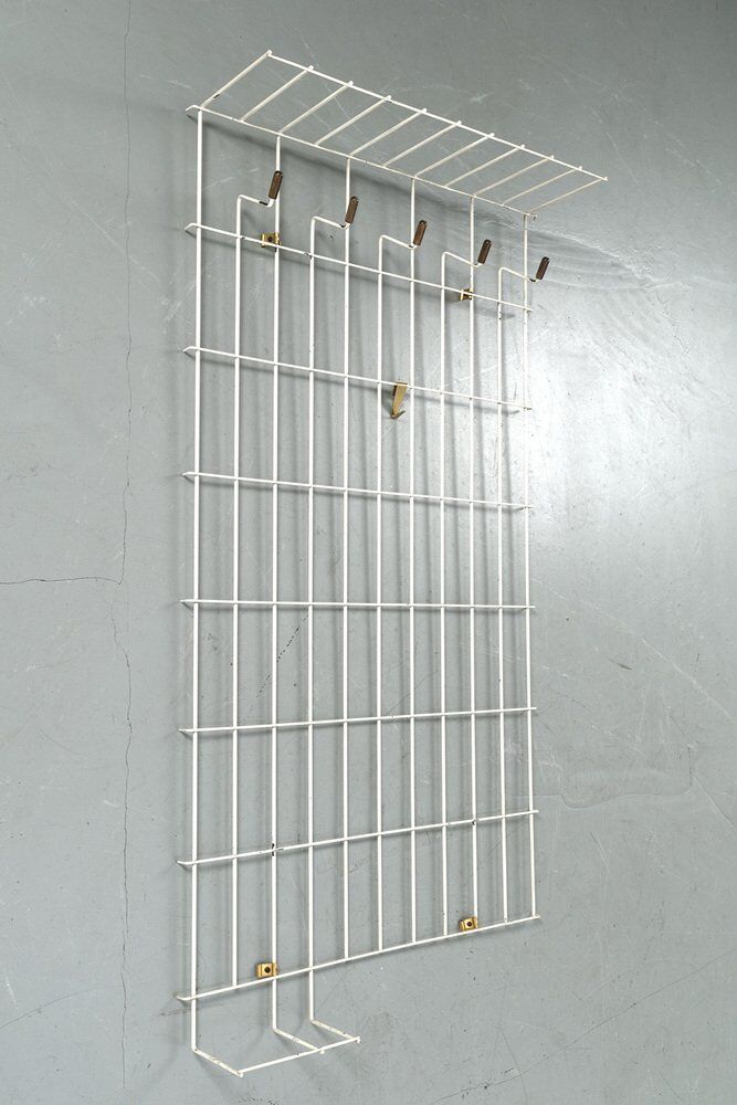Wire Frame Coat Rack