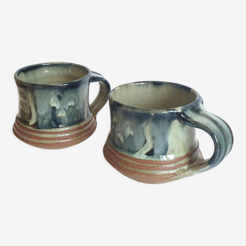 Duo of sandstone cups from Puisaye