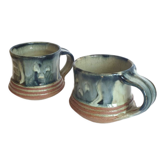 Duo of sandstone cups from Puisaye
