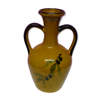 Amphora vase