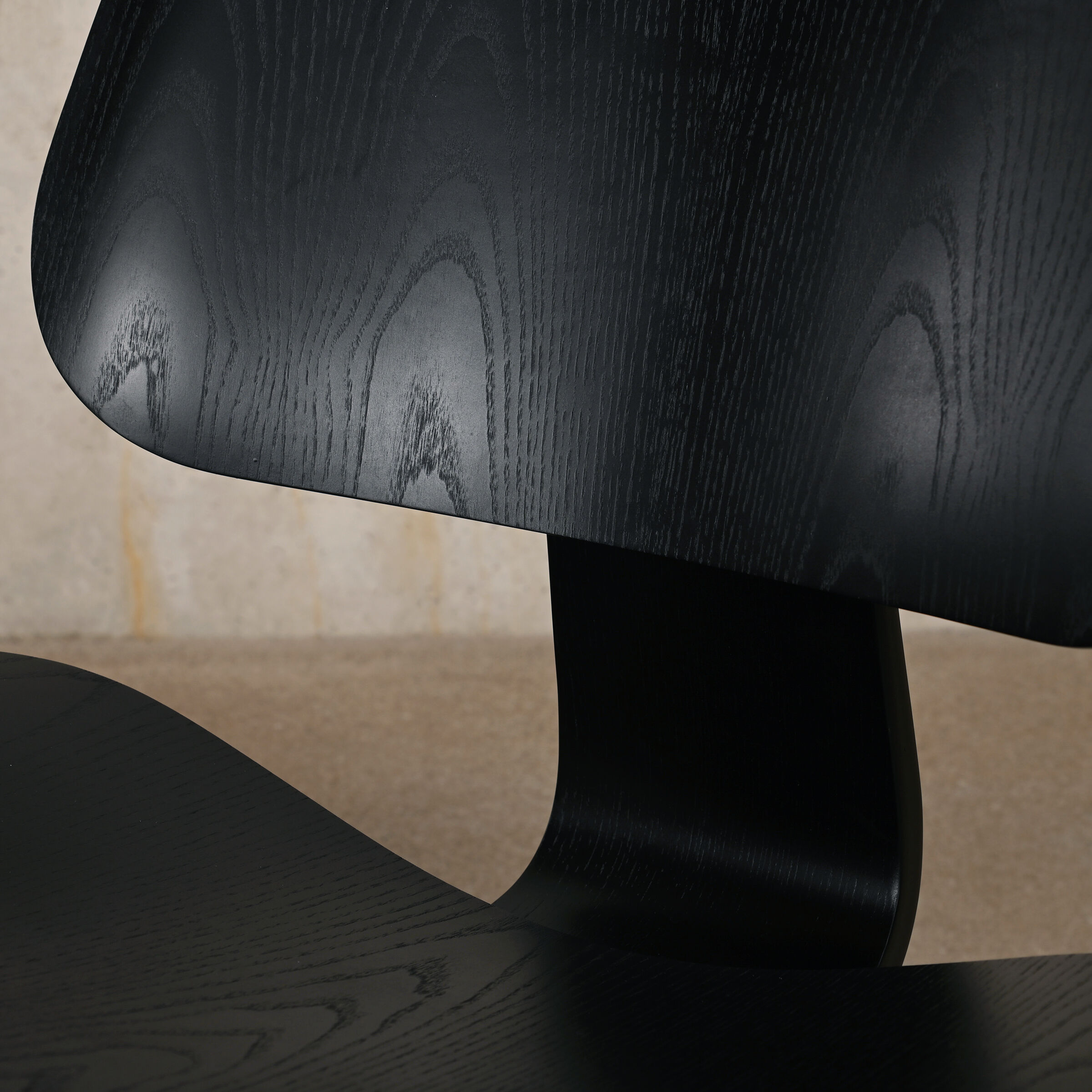 Fauteuil Charles & Ray Eames LCW pour Herman Miller