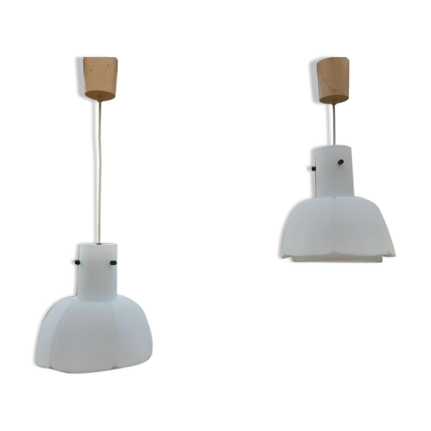 Opalescent glass hanging by Limburg