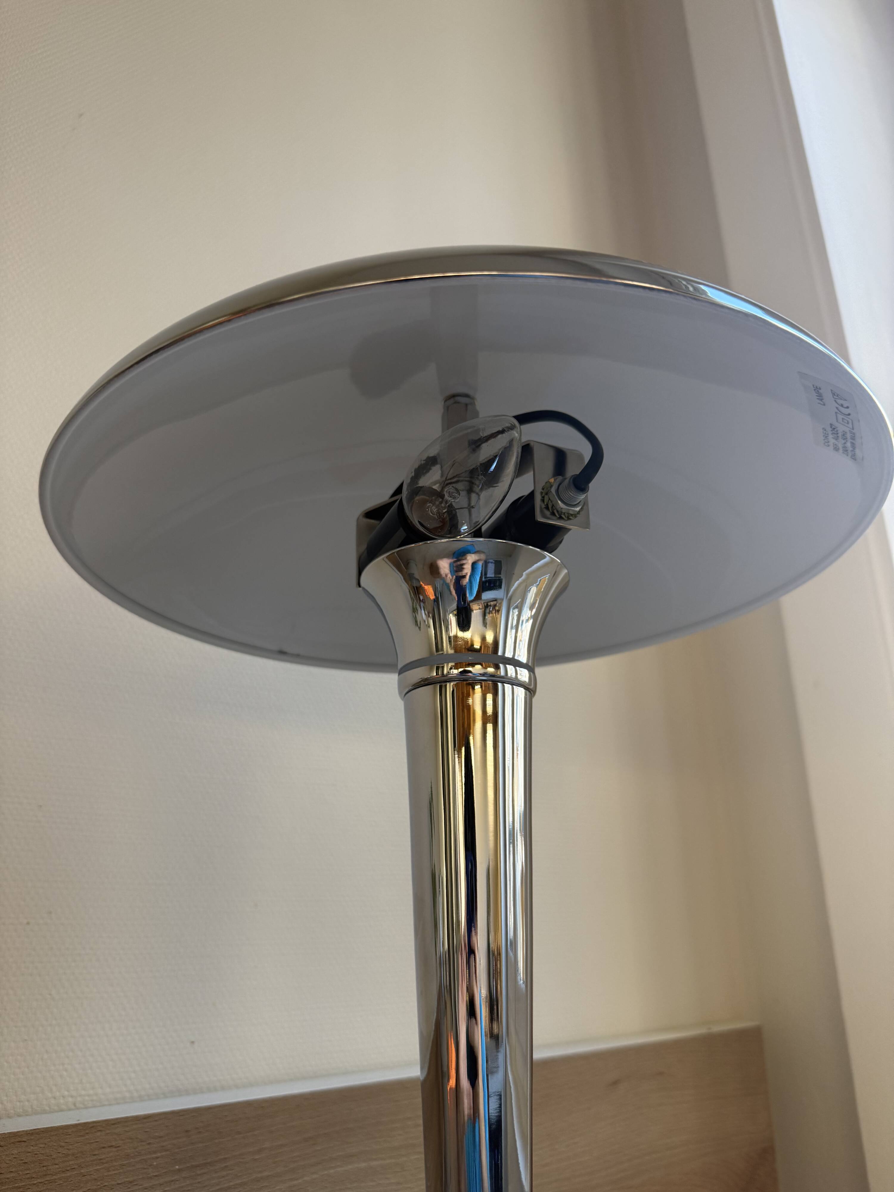 Table Lamp in Ship / Mushroom Style – Chrome Metal