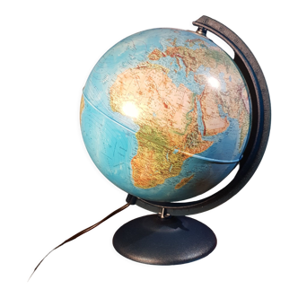 Luminous globe