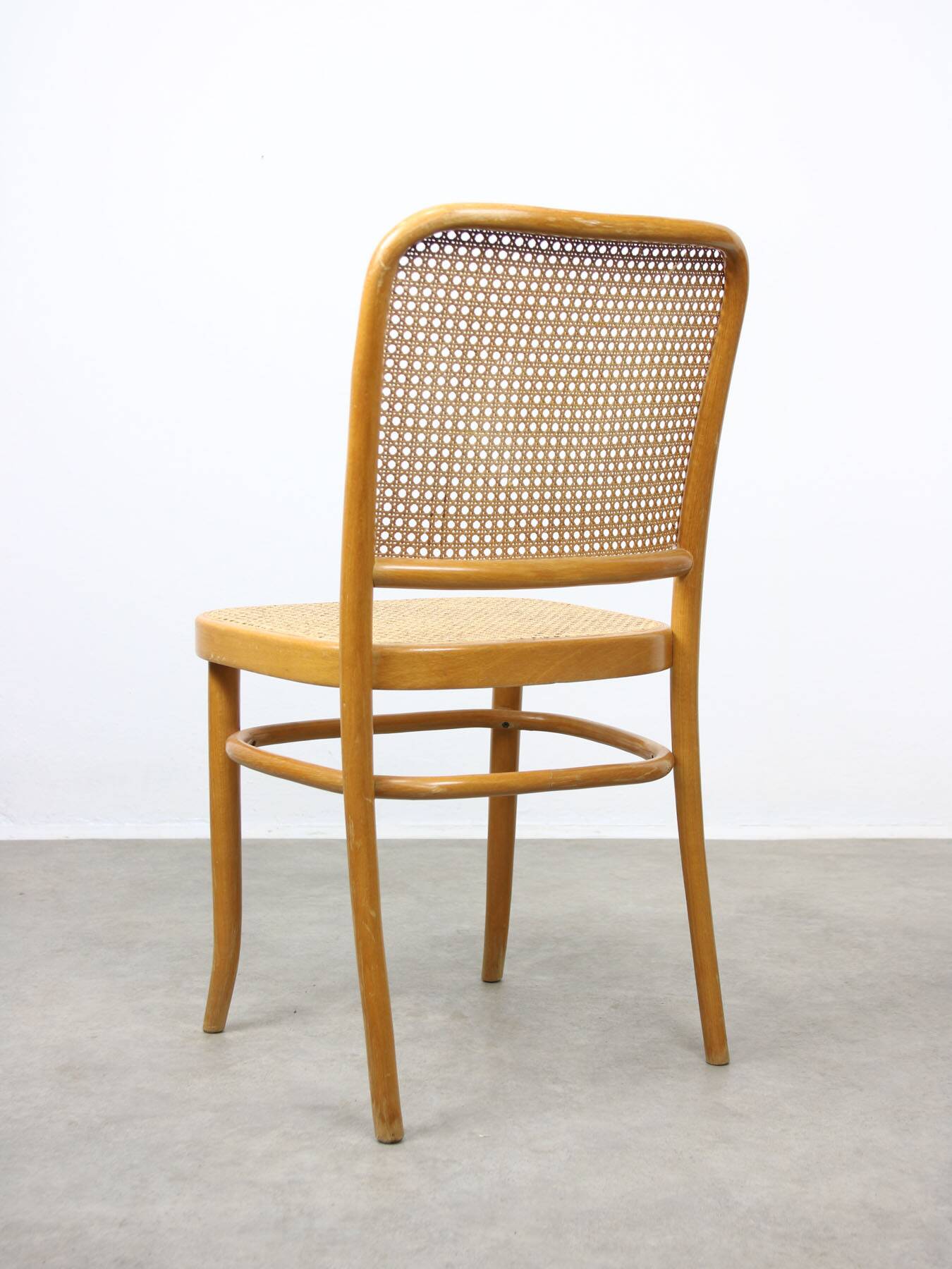 Paire de chaises vintage n°811 en bois courbé