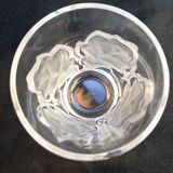 Lalique collection small vase crystal pattern art nouveau chene leaves