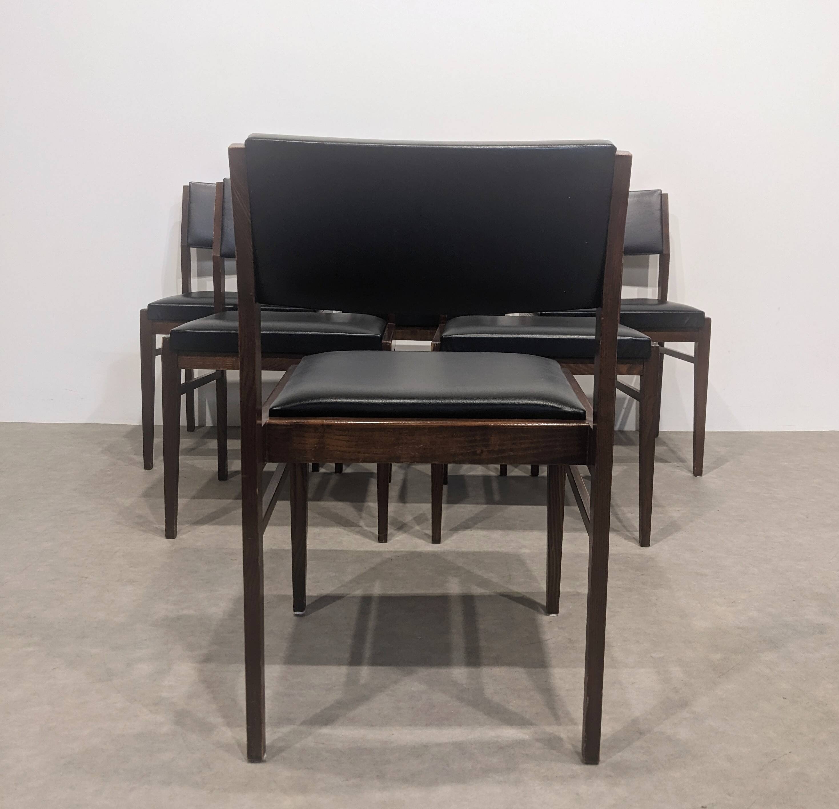 Set of 6 vintage chairs