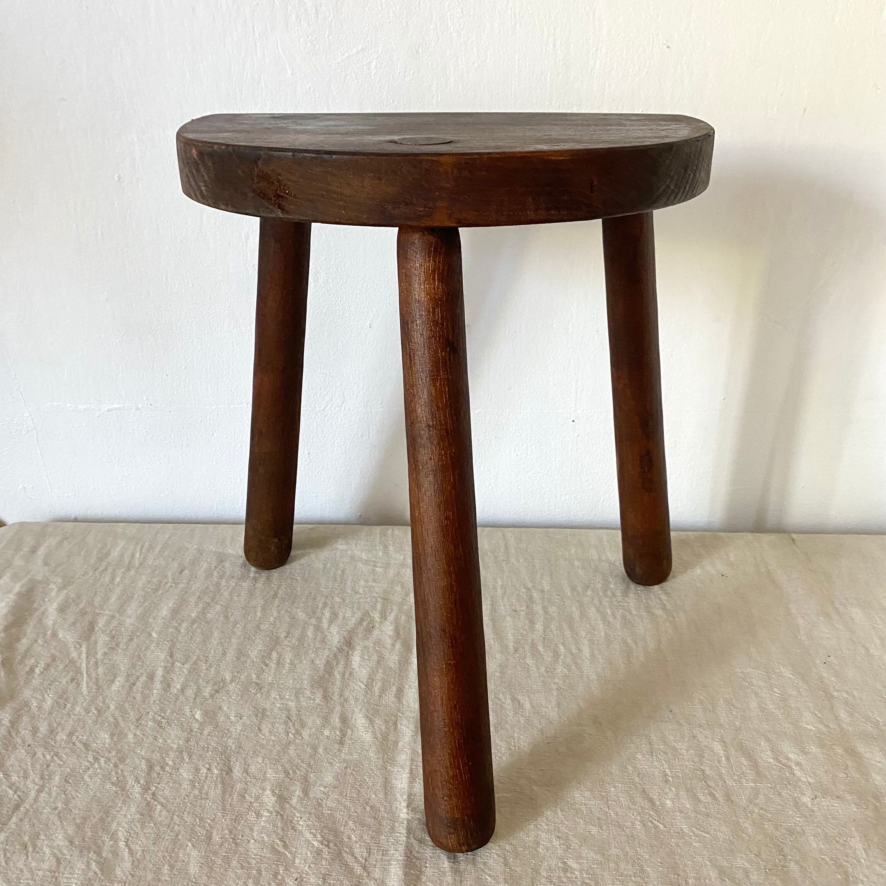 Tripod stool plant holder