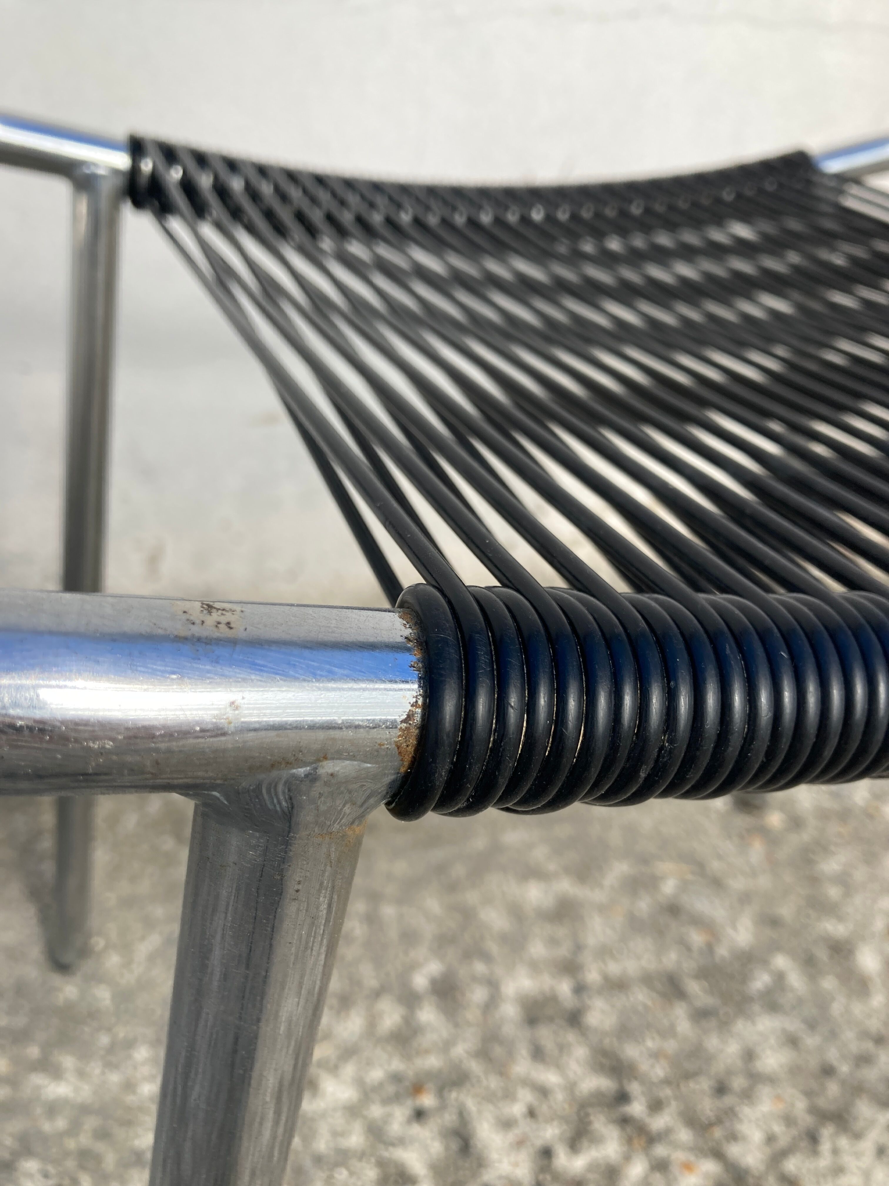 Black and chrome scoubidou stool