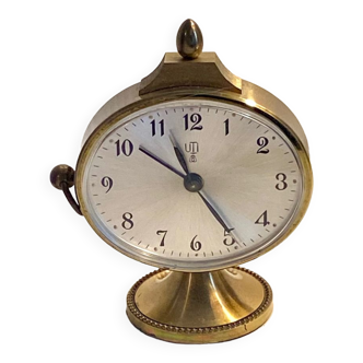 Uti mechanical alarm clock