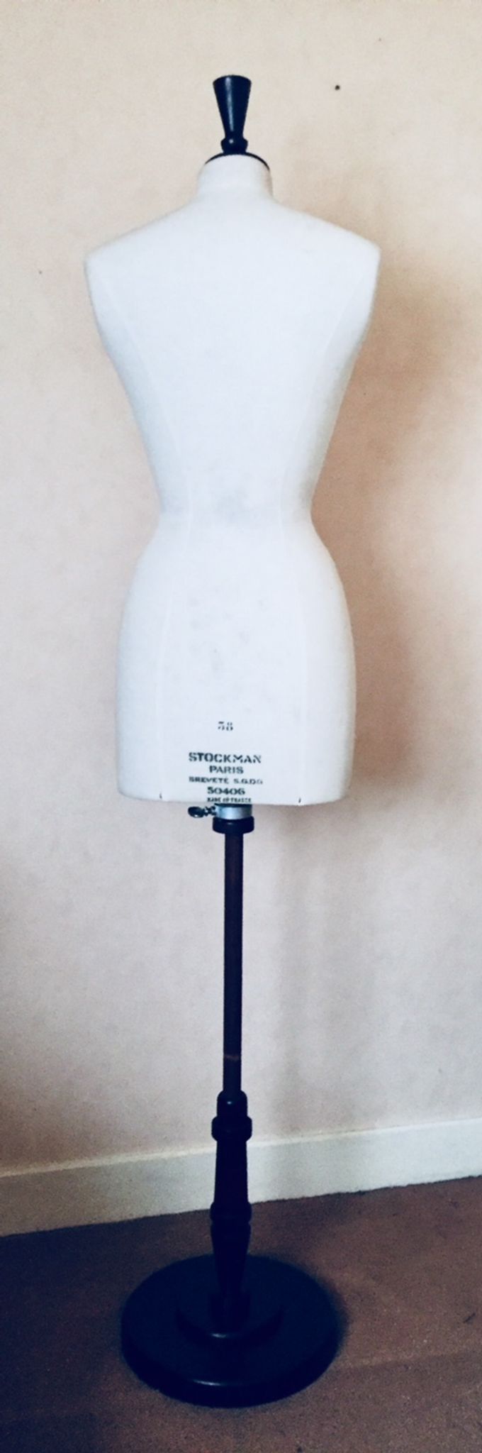 Buste mannequin femme Stockman taille 38 avec trépied en bois ajustable