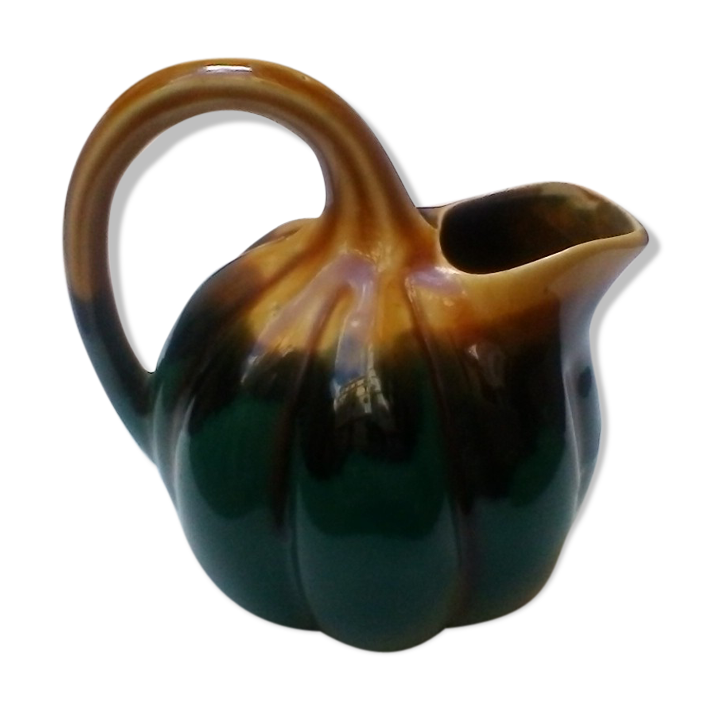 Jug in barbotine model 211 signed Alpho