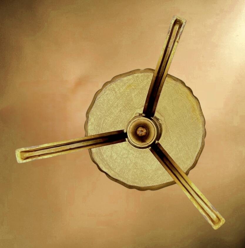 Small Florentine side table with painted top – Italy, mid-century