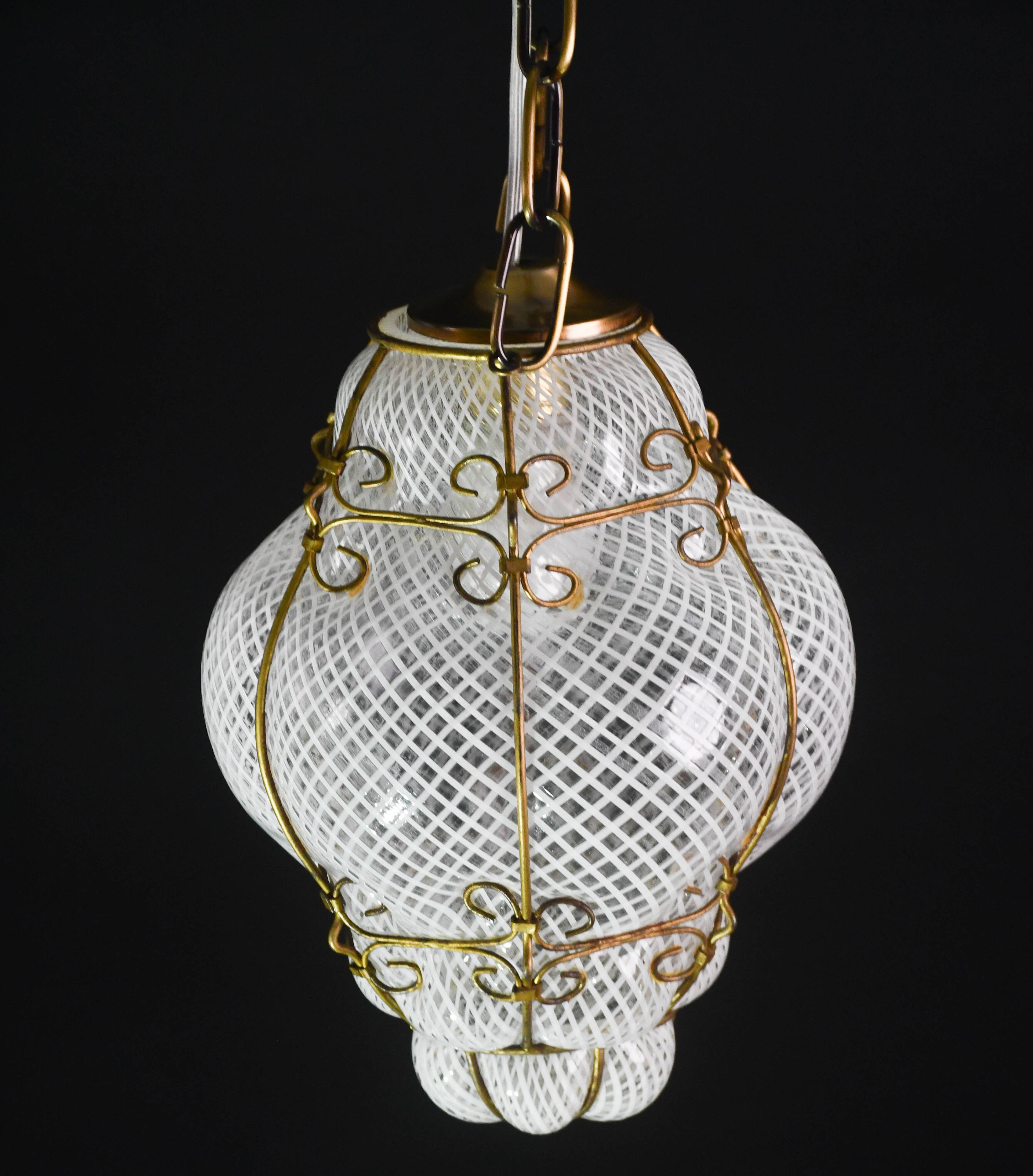 Venini Amazing Venetian Lantern in Murano Reticello Glass, 1950s