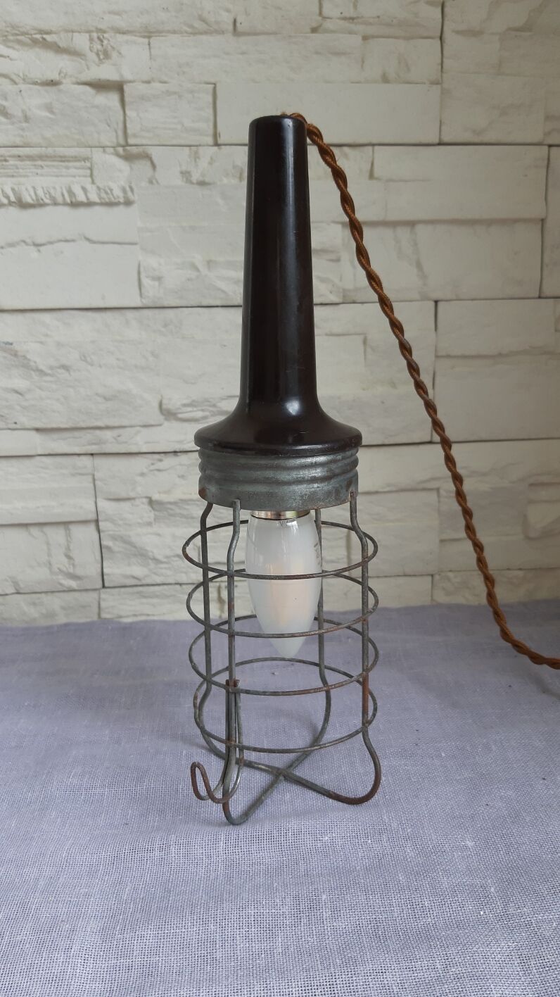 Vintage walking lamp