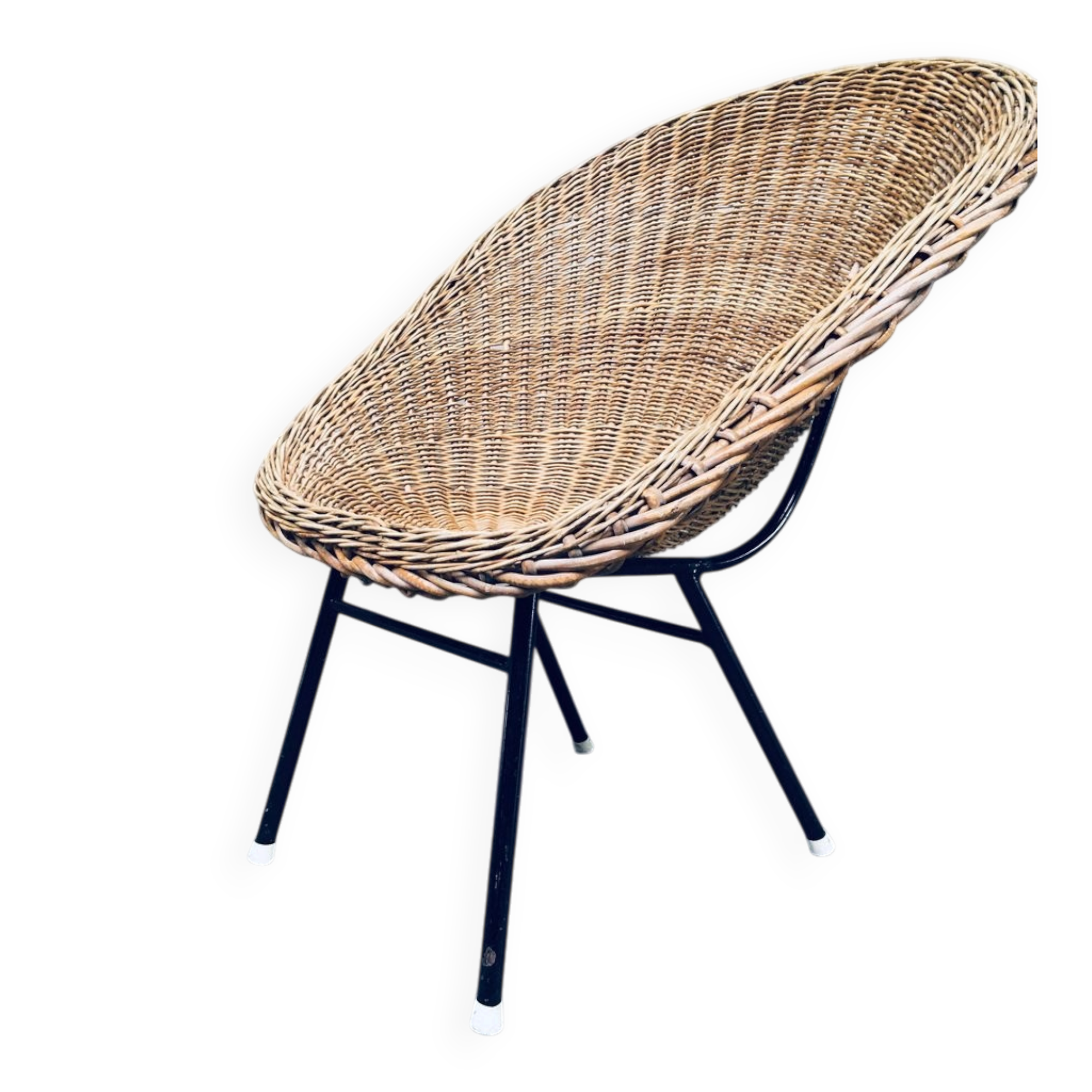 Wicker lounge chair in the style of Dirk Van Sliedregt for Rohé Noordwolde, Netherlands, 1960s.
