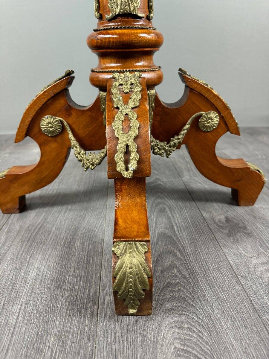 Louis XV style pedestal table, 20th century