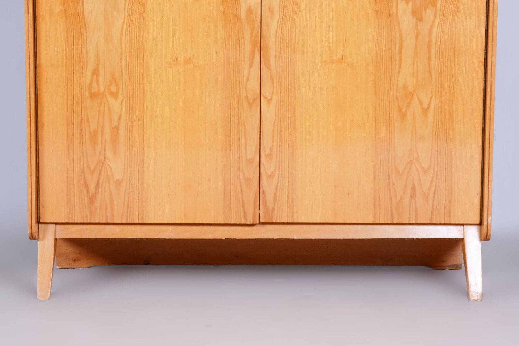 Mid-Century Modern Wardrobe in Ash by Tatra Pravenec, Czech, 1950s