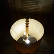 Lampadaire en pin scandinave du milieu du siècle par Temde, années 1960