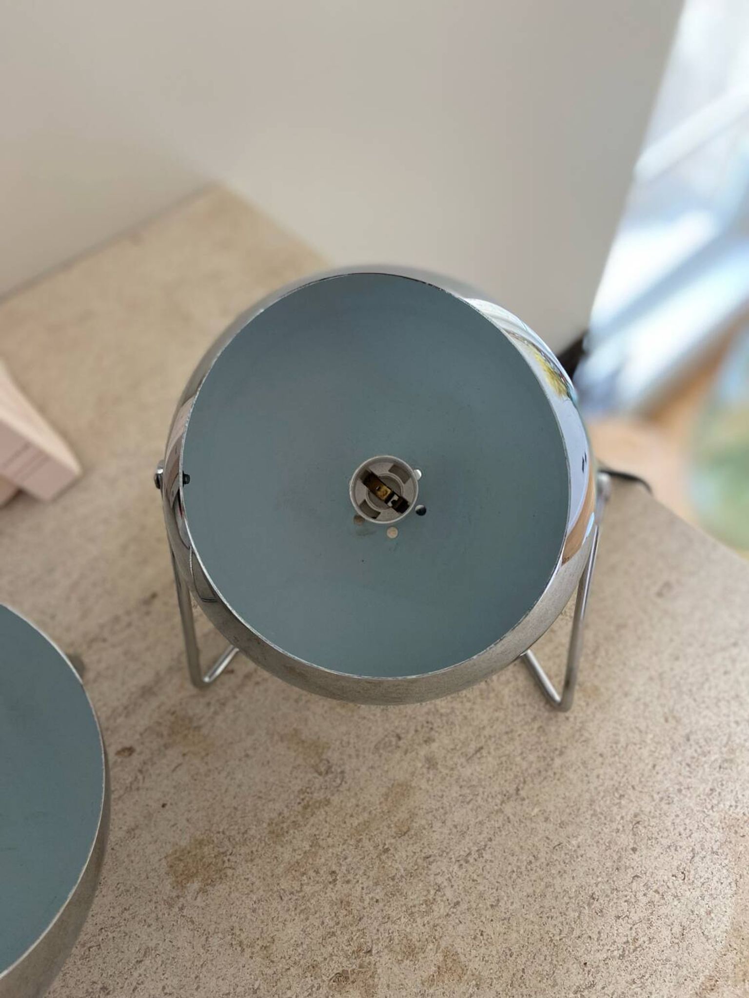 Paire de lampes esprit « Eye-ball » en métal
