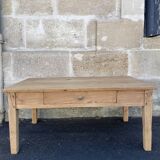 Table basse de ferme