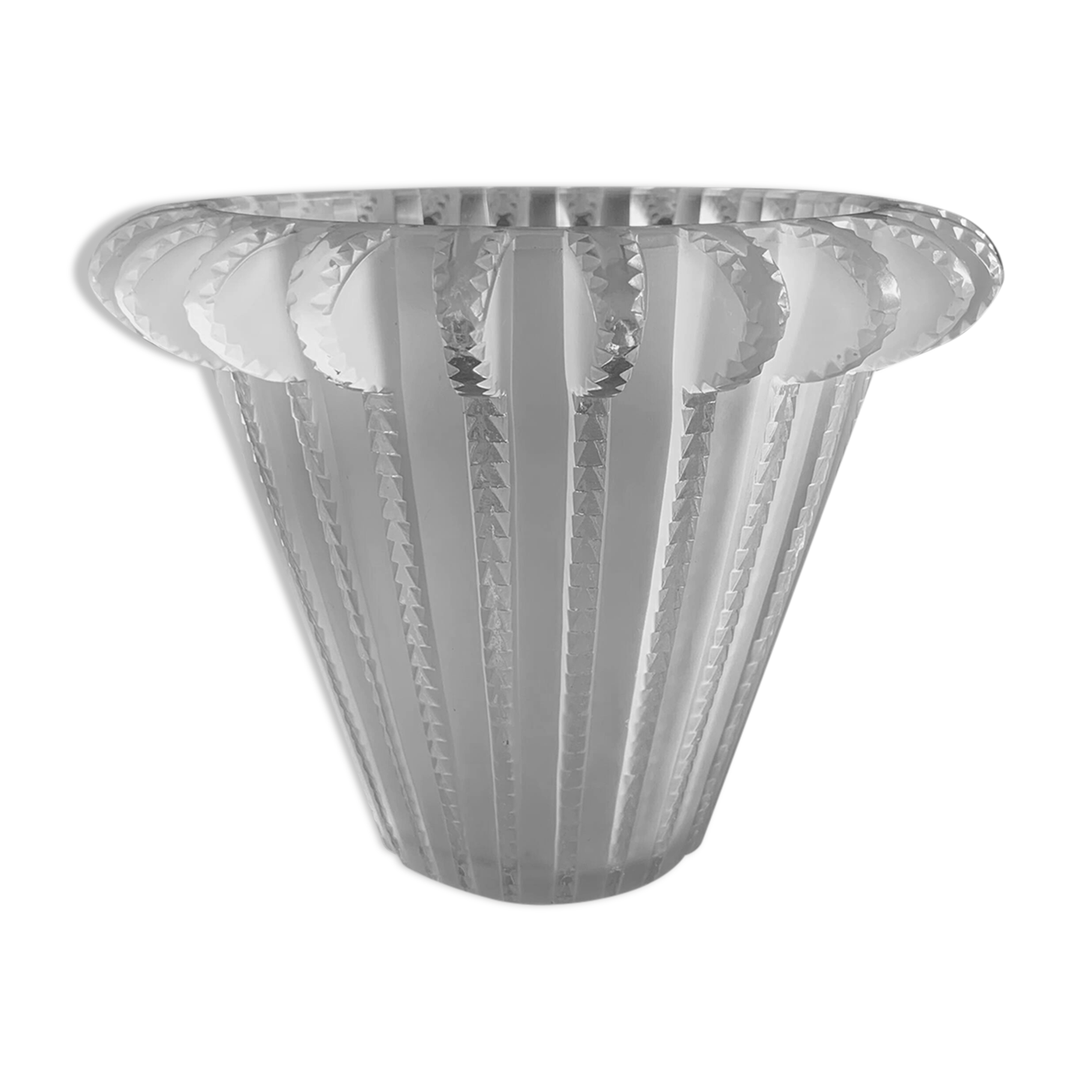 Vase René Lalique model Royat