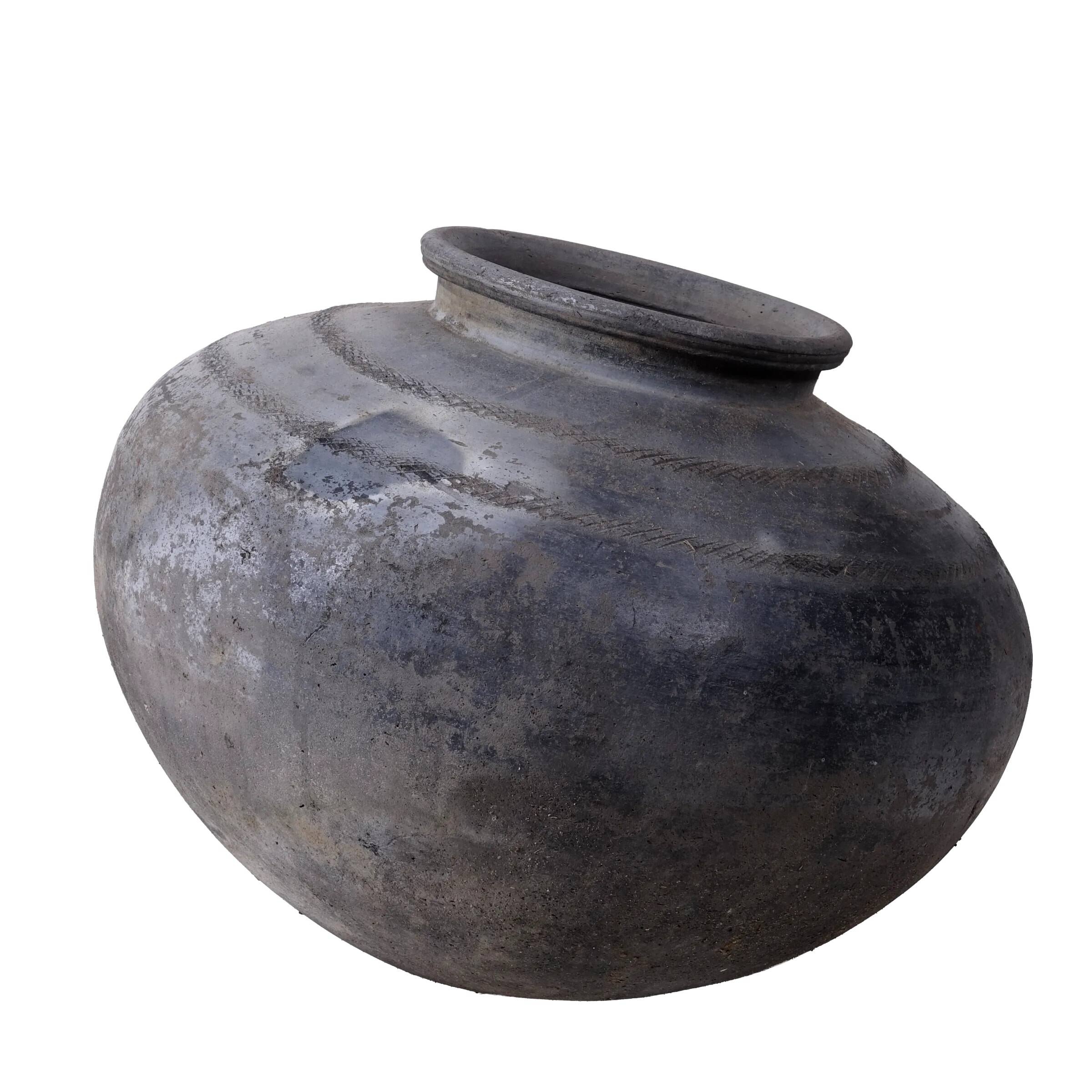 Paani - Indian terracotta jar no. 3