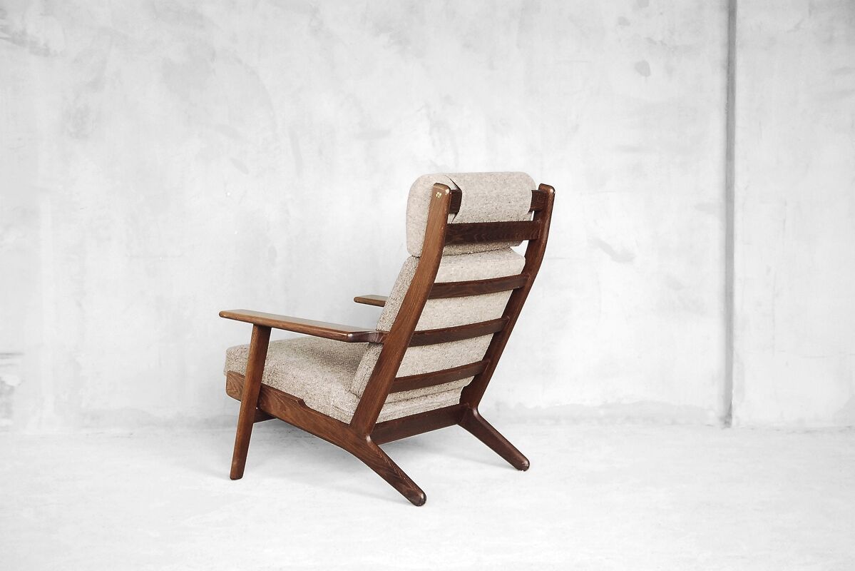 GE 290 armchair by Hans J. Wegner for Getama, 1960