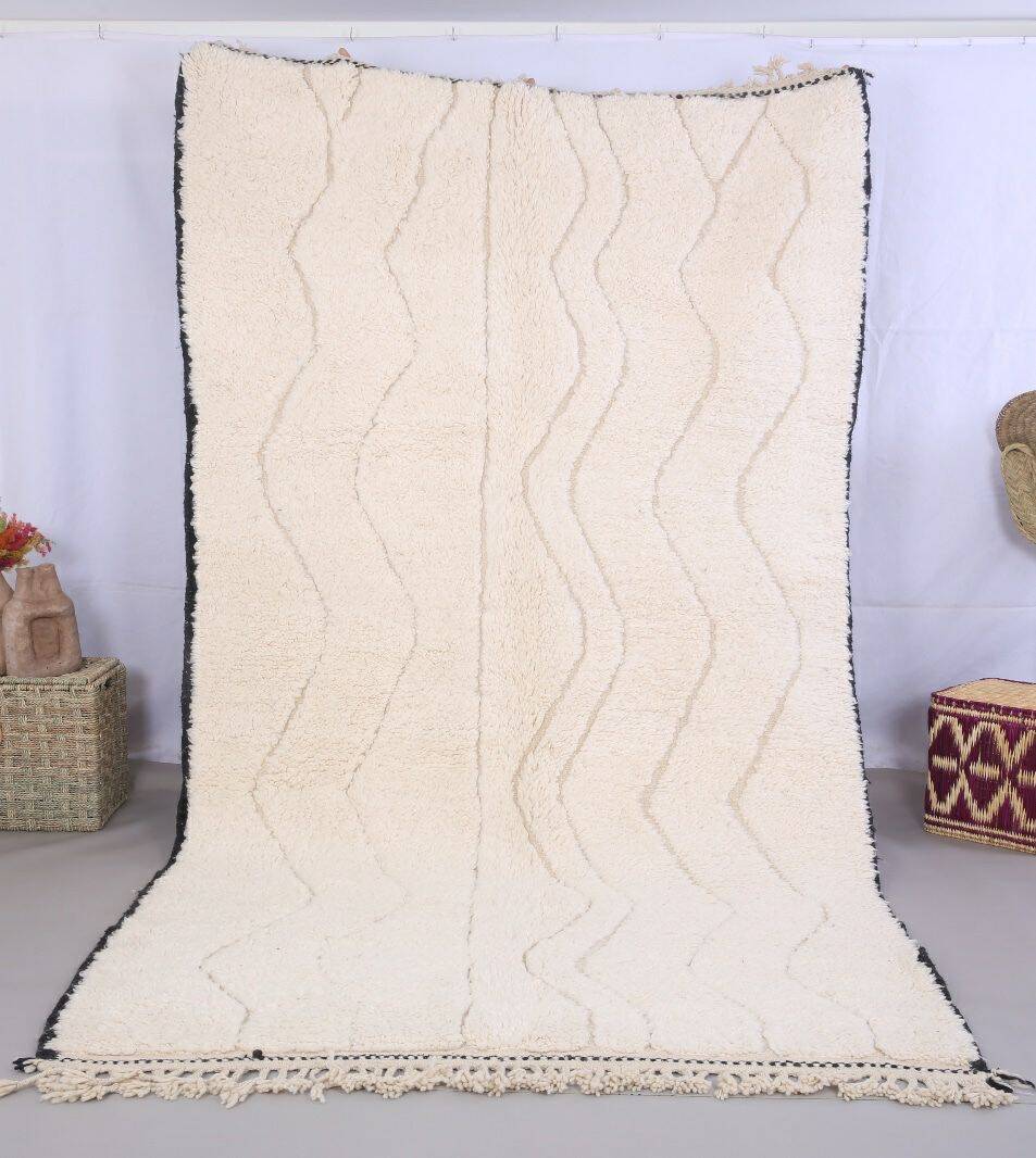 Handmade wool Berber rug 250x150 cm