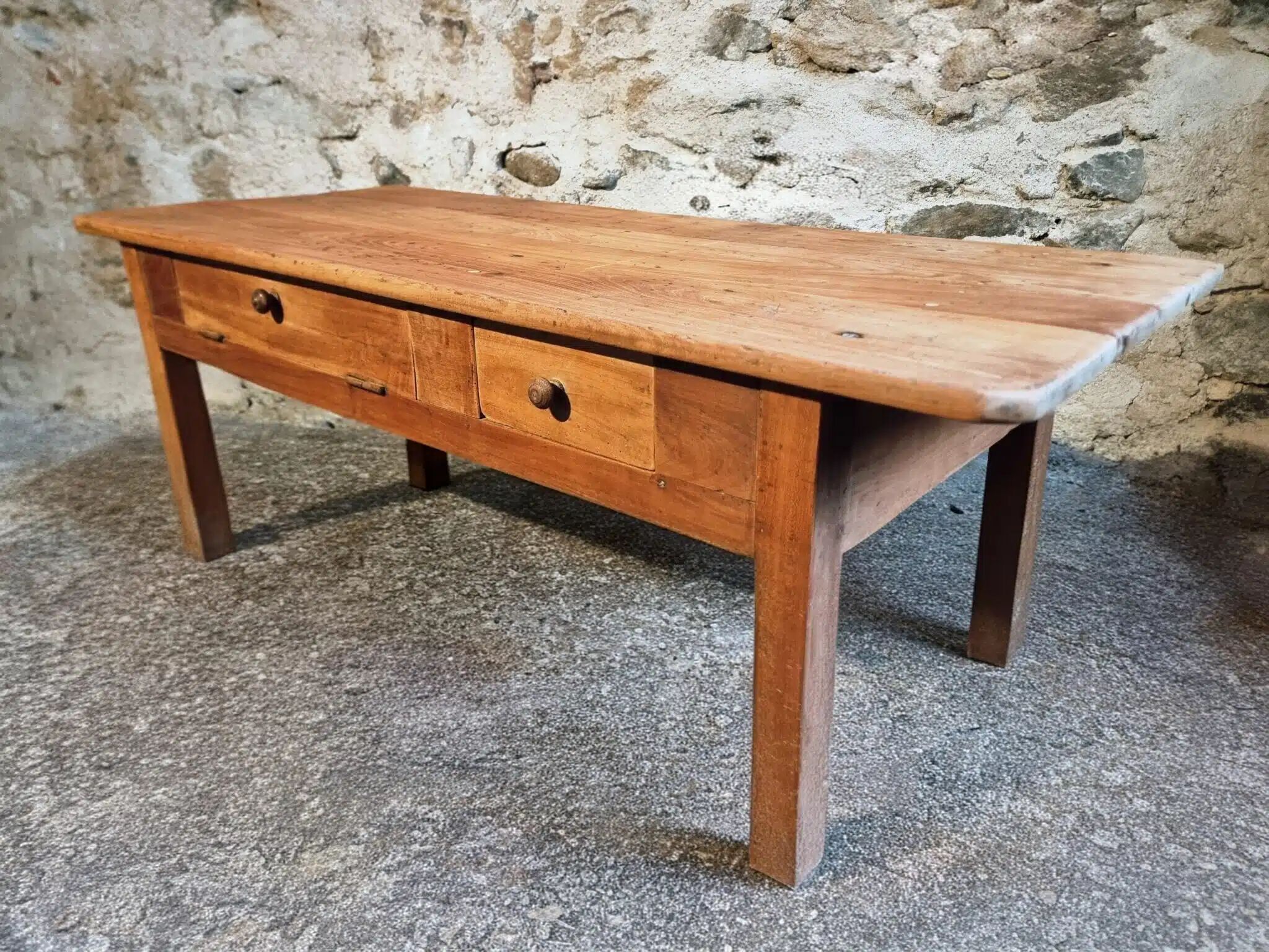 Old French rustic coffee table in cherry wood.
