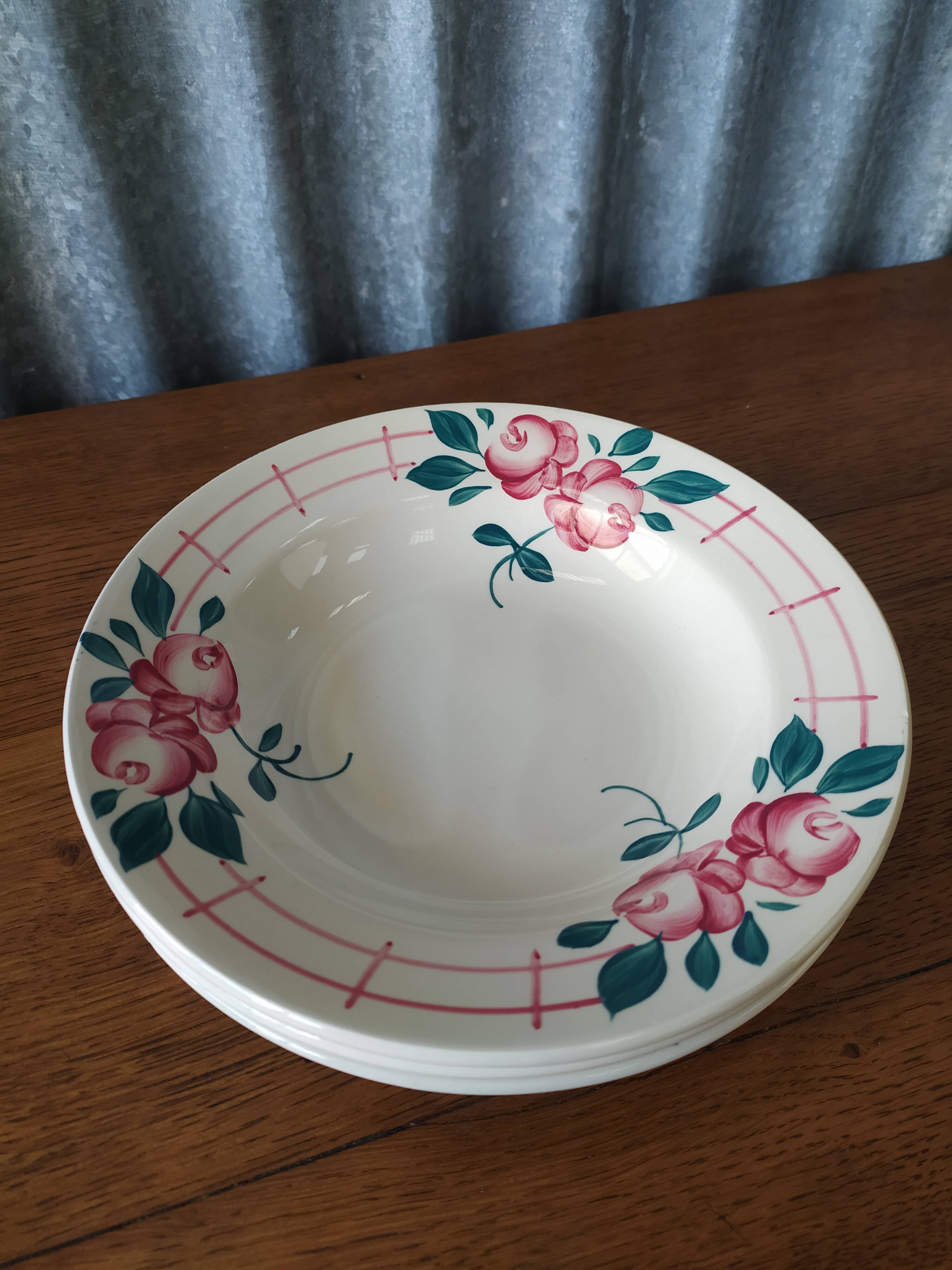 Set of 4 hollow plates faience Sarreguemines Beauséjour