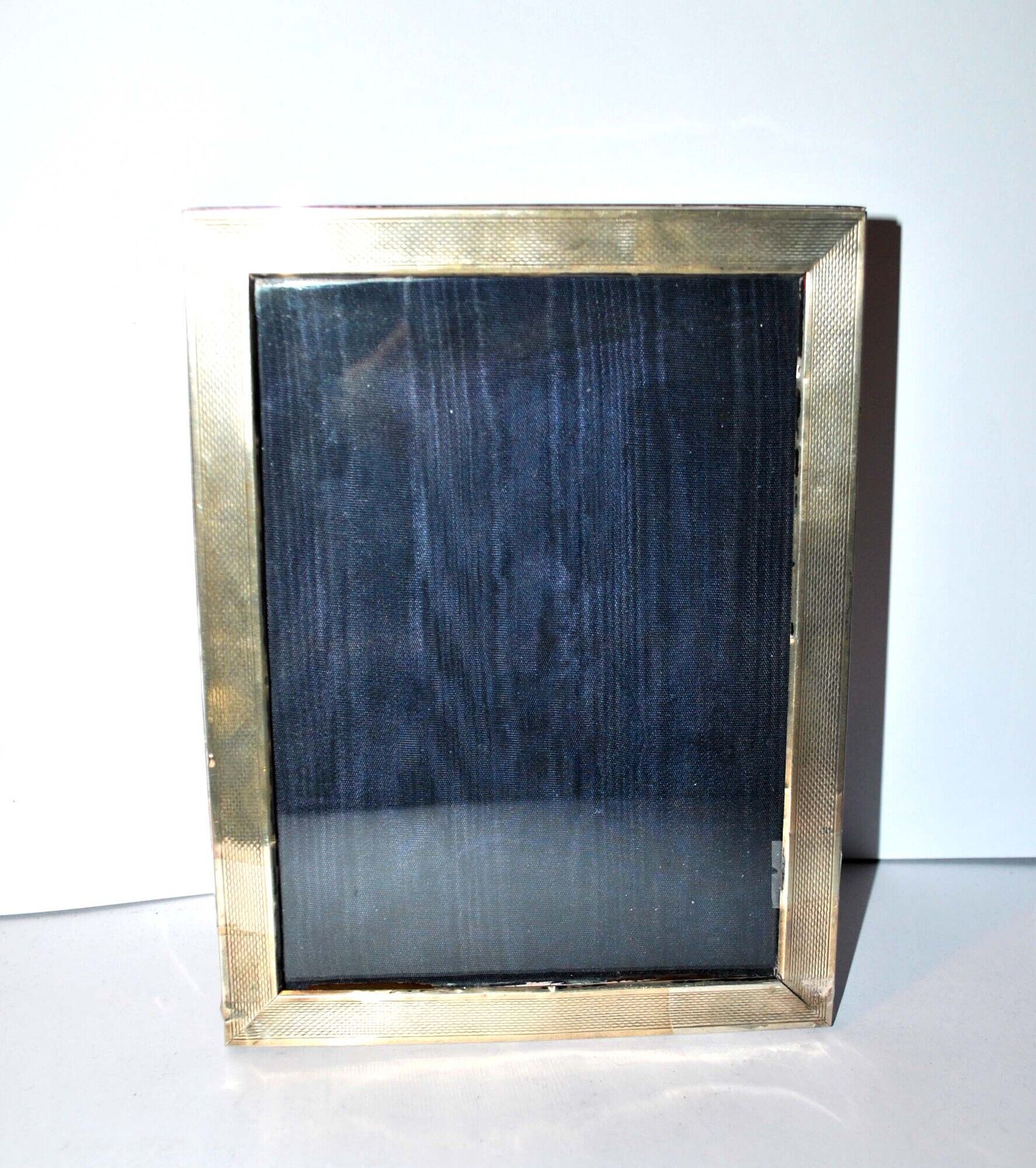 Old photo frame in wood and silver hallmark 800 - guilloche frame 16x20.5