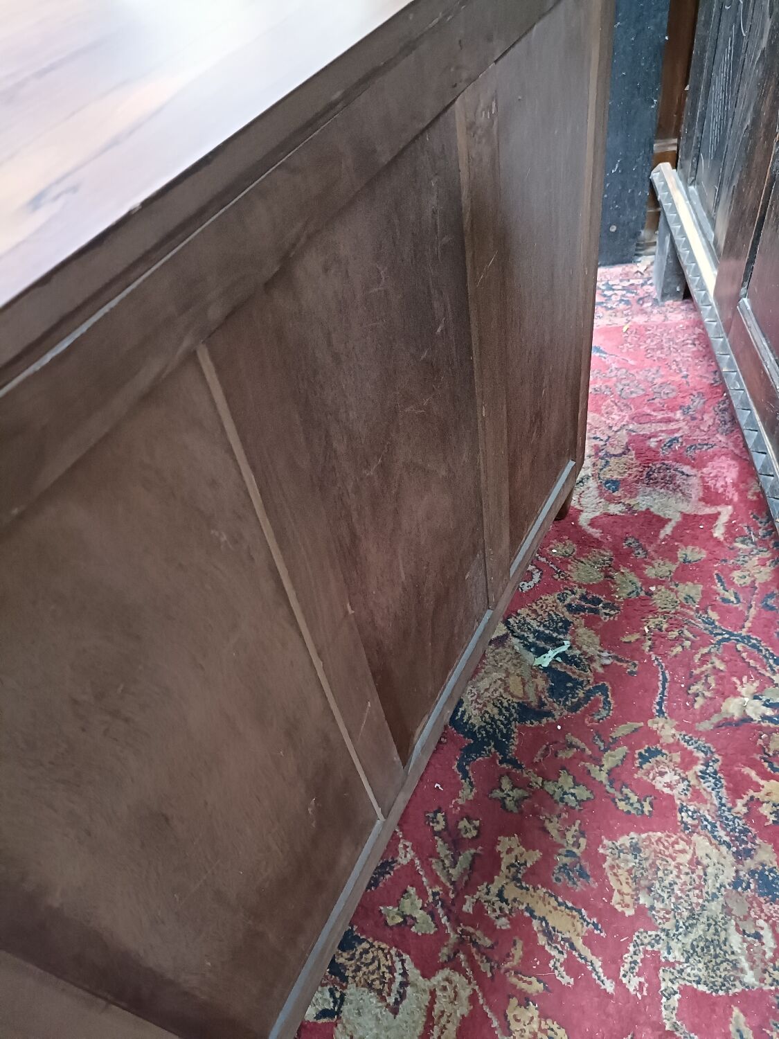 Commode Art-déco années 40, placage noyer