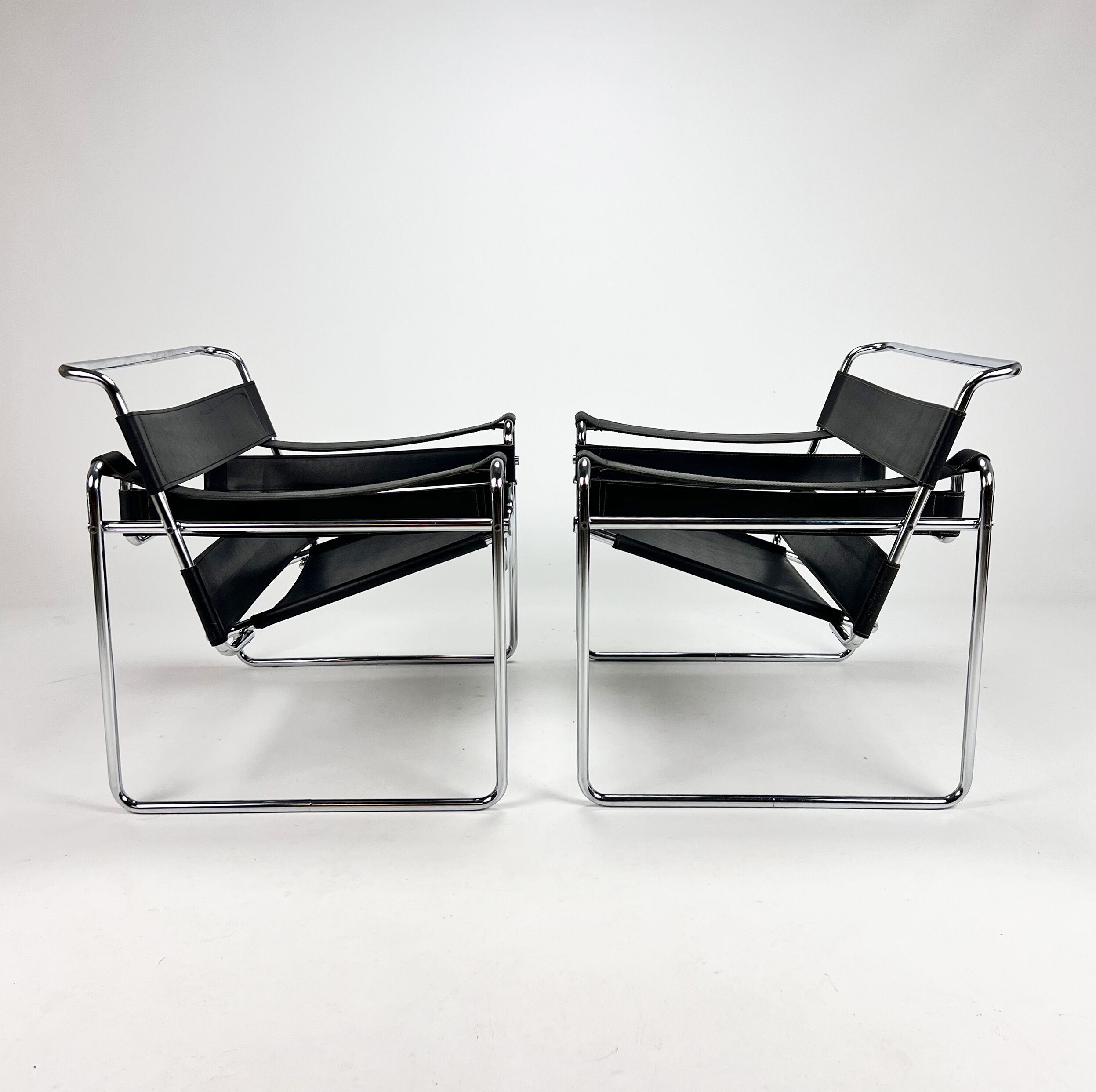 Set of 2 Wassily B3 Chairs by Marcel Breuer, 1980s