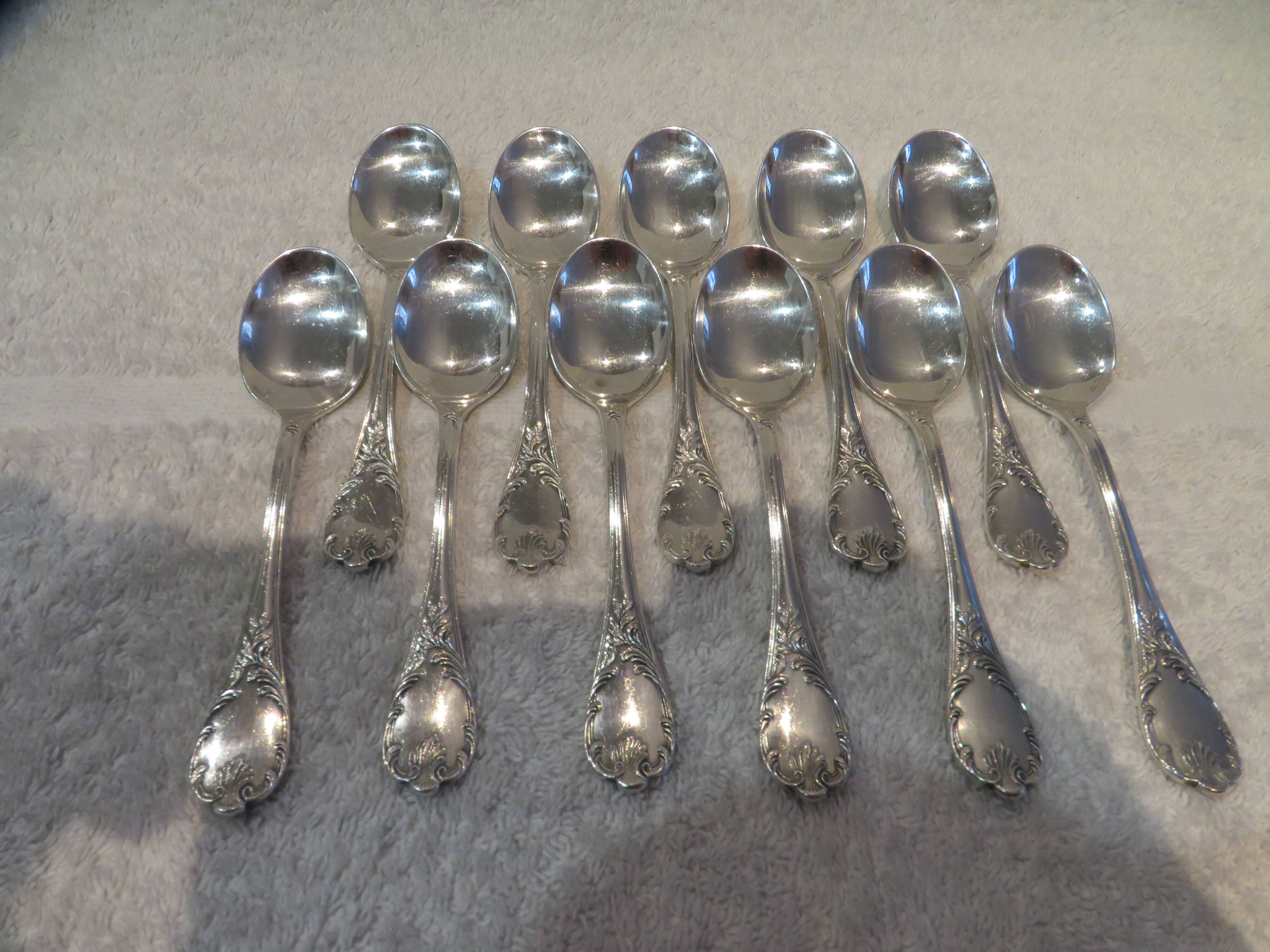 11 silver-plated ice cream scoops by Christofle Marly, 13.3 cm