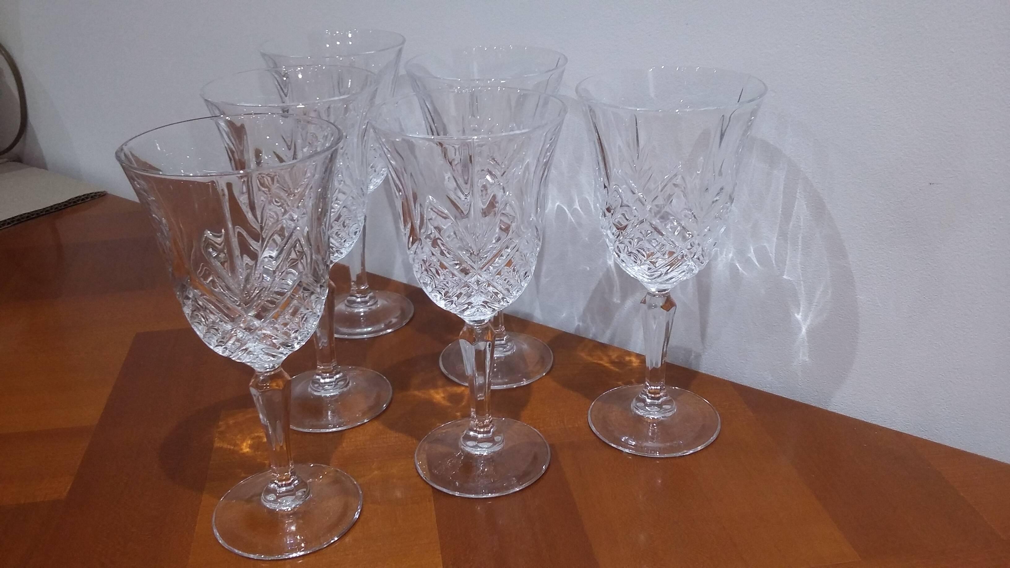 Set of 6 cut crystal wine glasses