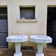 2 pedestal sinks in Art Deco style