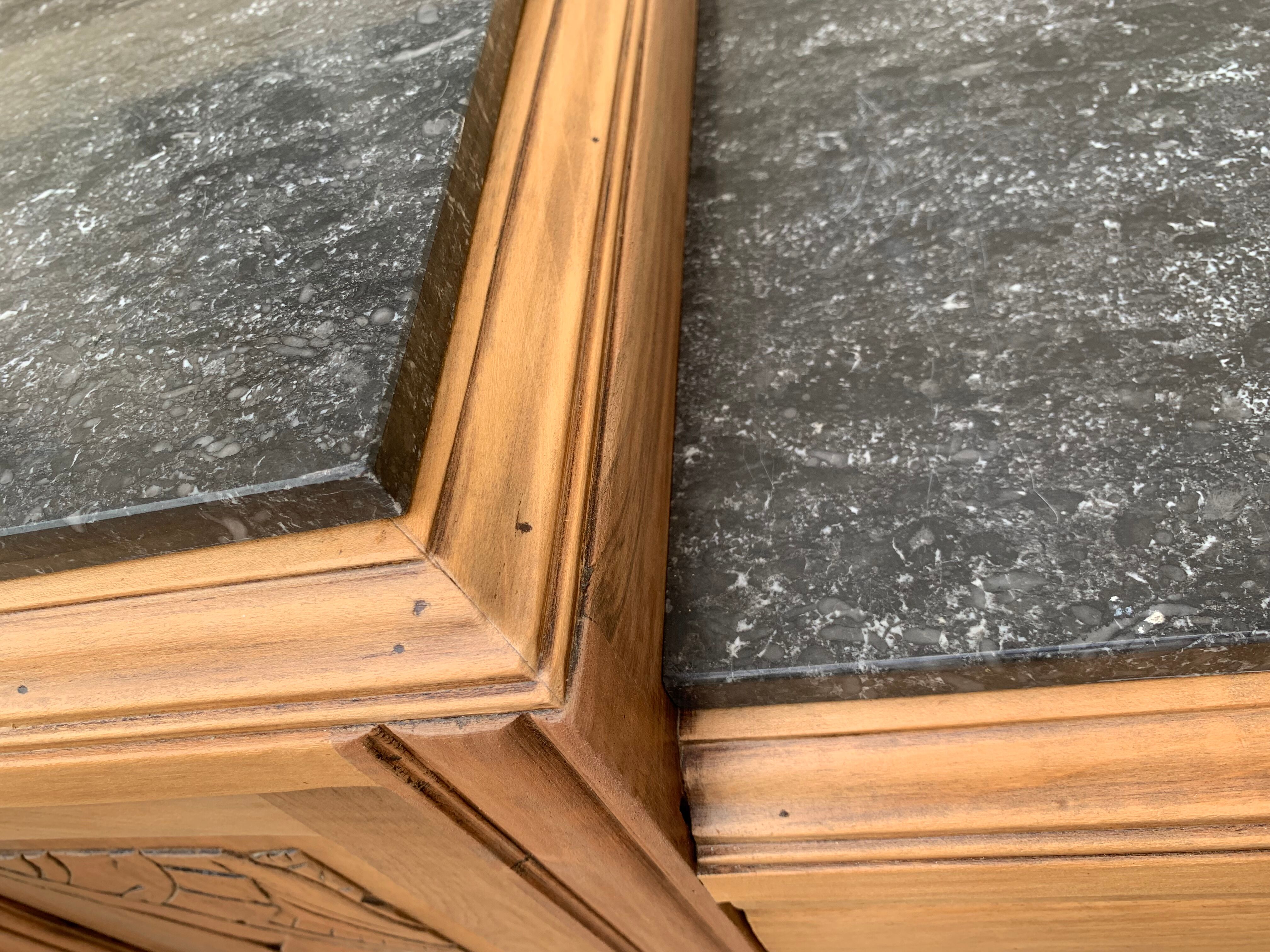 Parisian art deco buffet walnut brut massive 1920