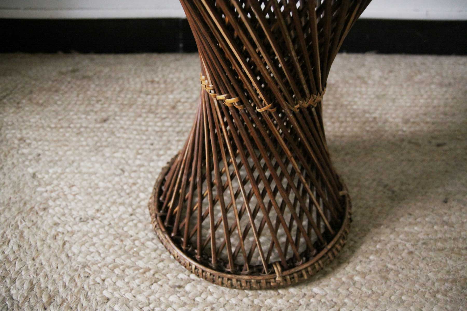 Vintage wicker diabolo