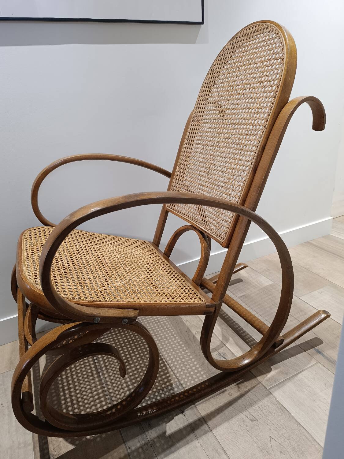 Vintage rocking chair