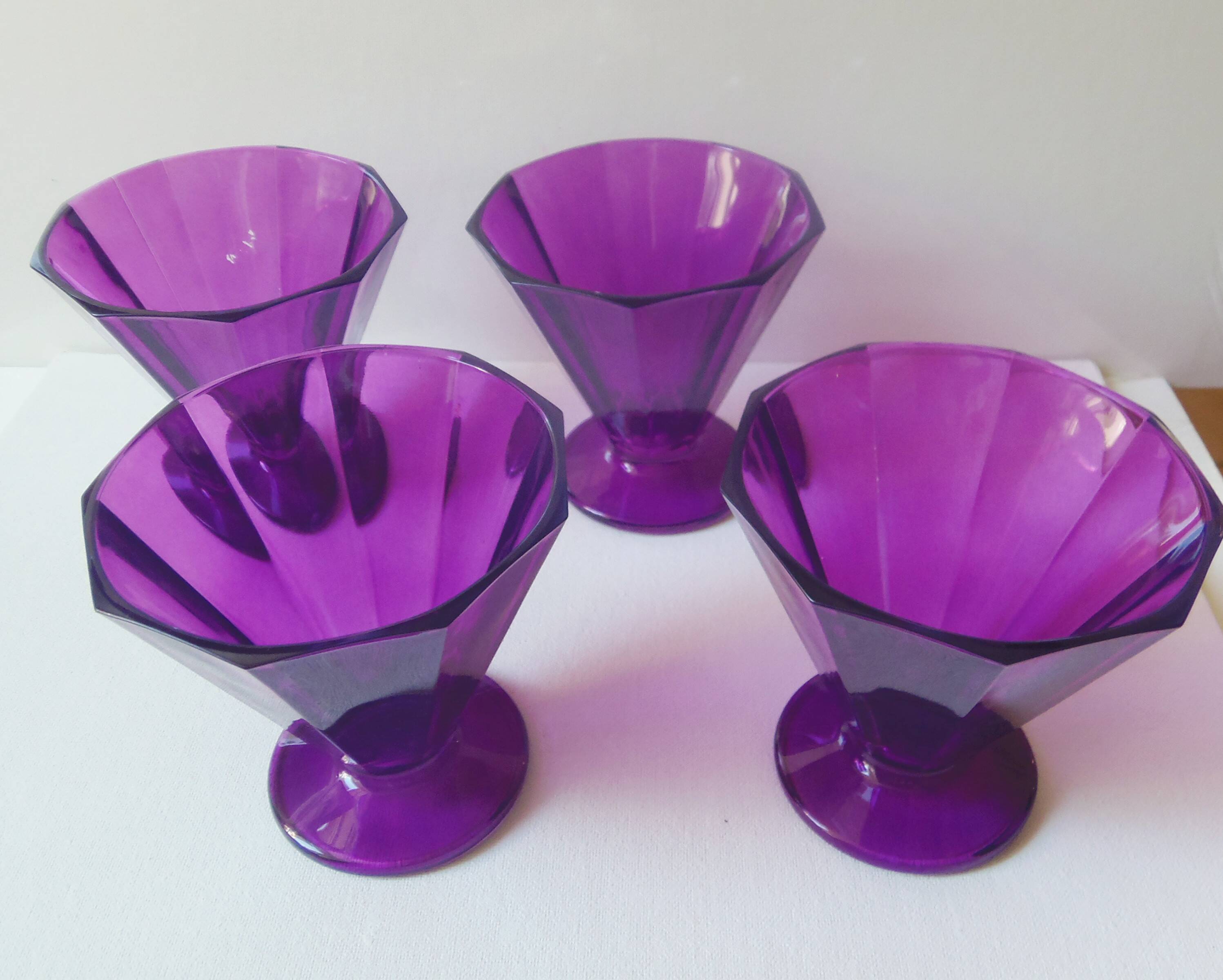 4 Coupes à Dessert Violettes